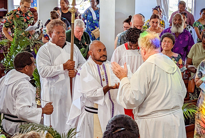 Celebrating the Coming of the Light ©Diocese of North Queensland