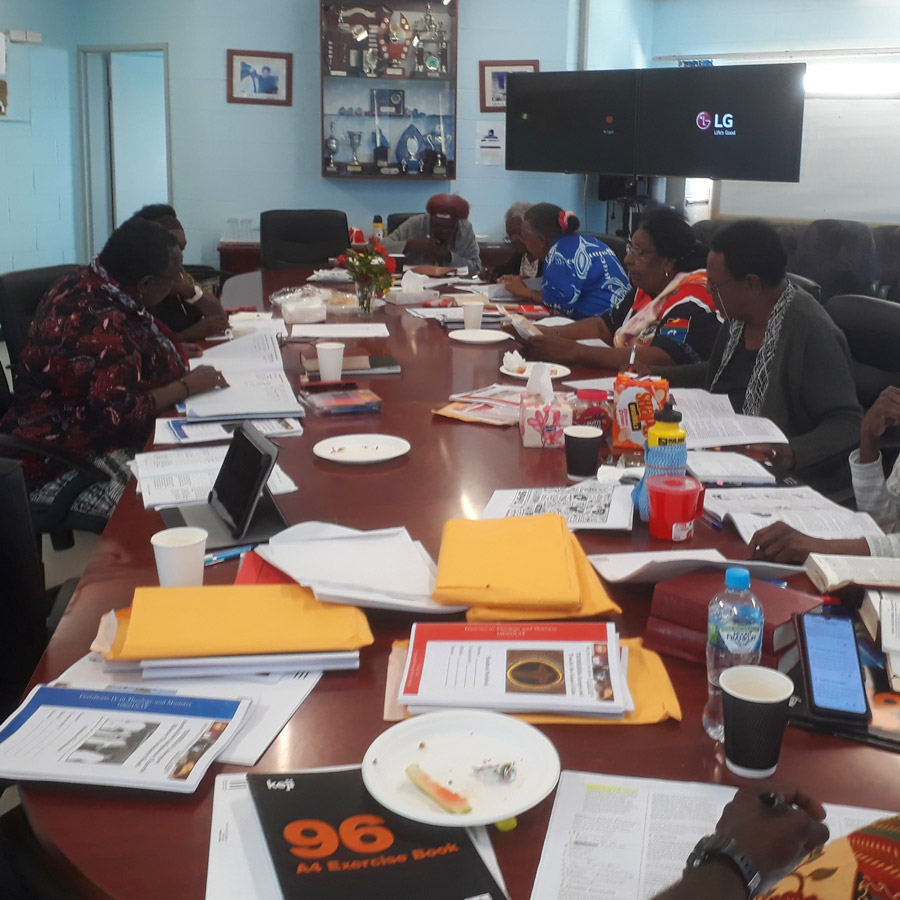 College workshop in the Torres Strait ©Wontulp-Bi-Buya College