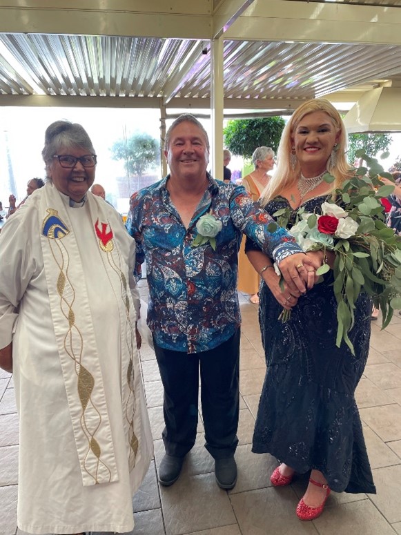 Gloria also officiated at a wedding in Dubbo. Photo used with permission.