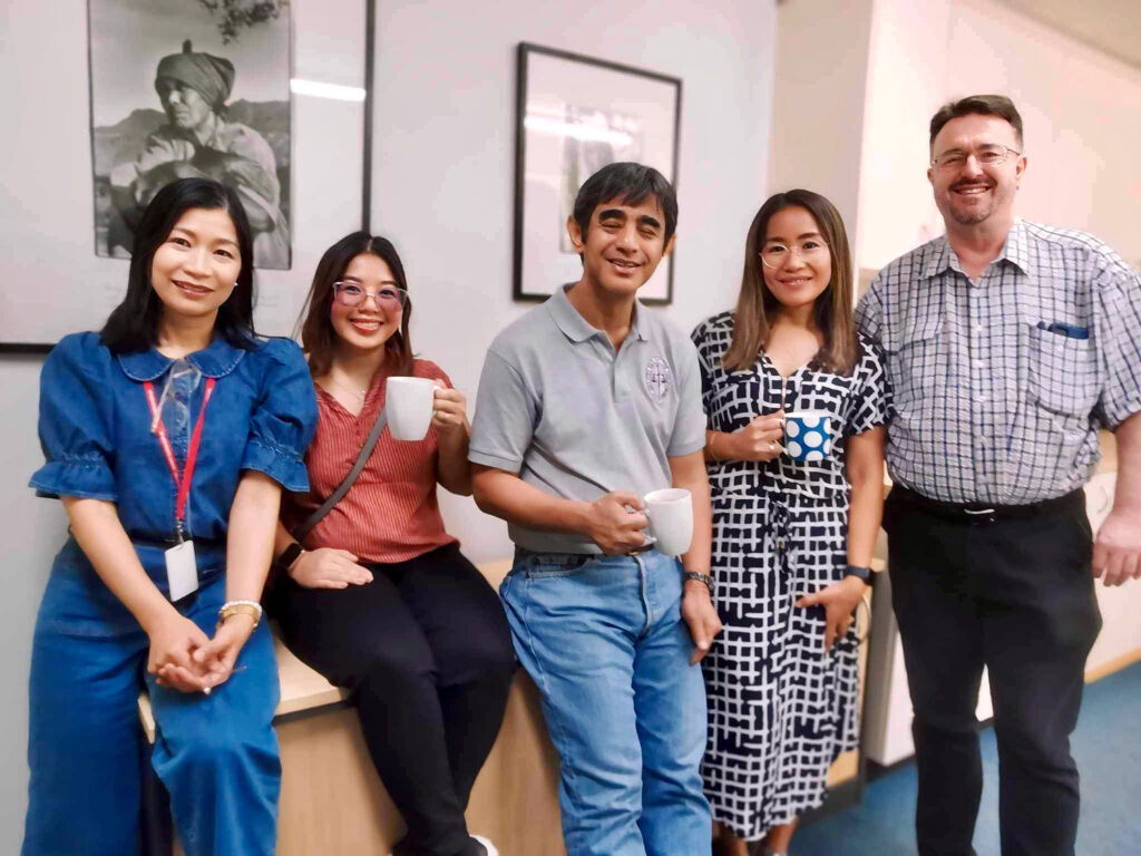 Floyd (centre) and Naliza (second from left) with ABM’s Wilnor (left), Simolyn, and Robert during the visitors’ time in Sydney in March. © ABM/Simolyn Delgardo.