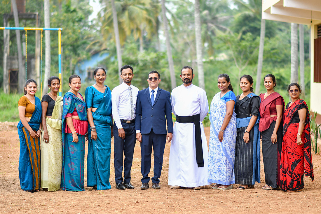 Kurunagala Bishop’s College academic and administrative staff © Diocese of Kurunagala.