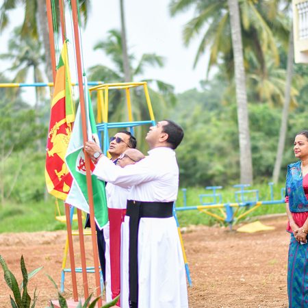 Official opening of Kurunagala Bishop’s College by the Rt Rev’d Nishntha, Principal Mr Anjana and the Rev’d Sanath © Diocese of Kurunagala.