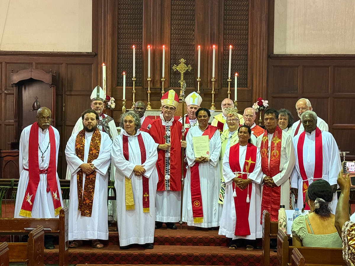 Ordination of Lorryanne Smith with NQ Bishop Keith Joseph and NATSIAC Executives.