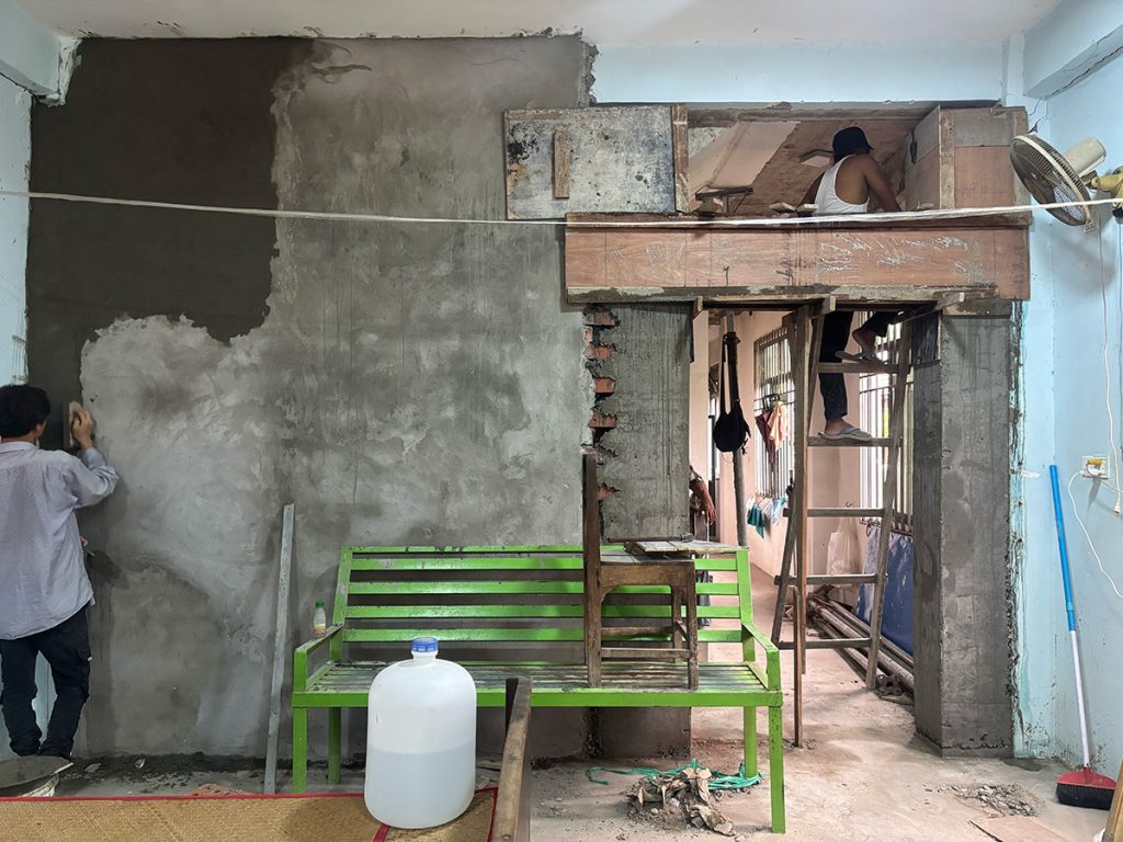 Daw Aye Aye Khaing’s home is in the process of being restored following earthquake damage at the end of March 2025. © CPM